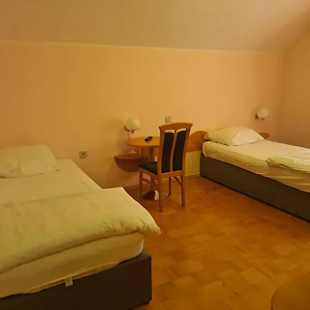 Gostisce Kuzner Pri Makedonki Guest house *