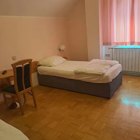 Gostisce Kuzner Pri Makedonki *